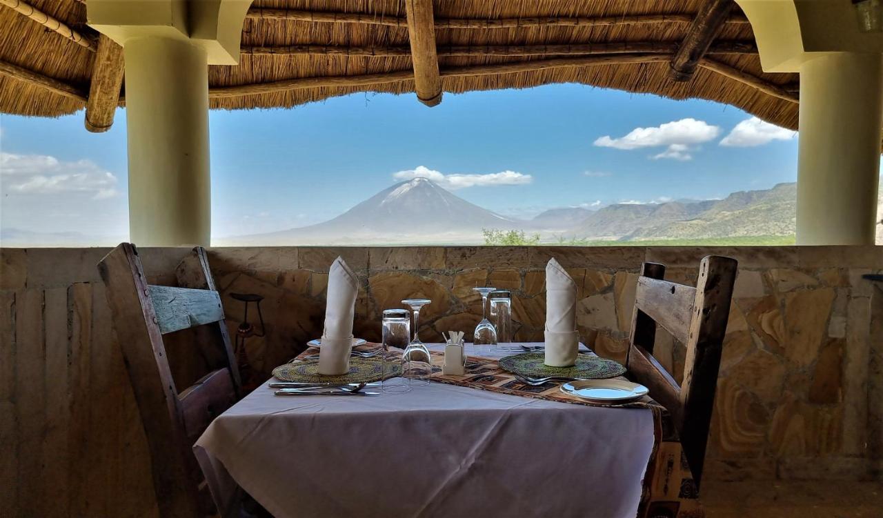 Africa Safari Lake Natron Mtowabaga Esterno foto